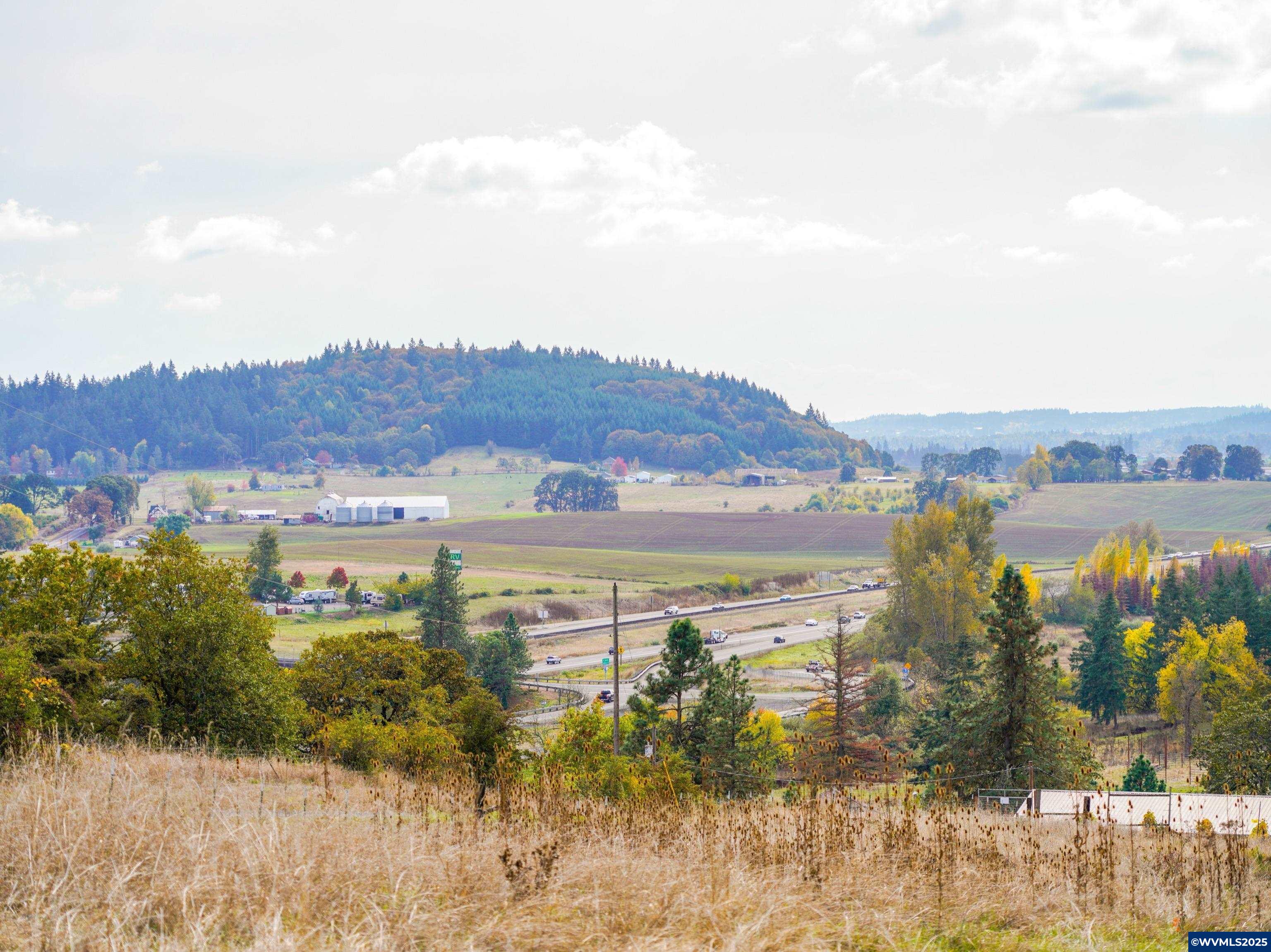 10865 Southview Loop Southeast Jefferson, OR 97352 - Photo 9 of 17