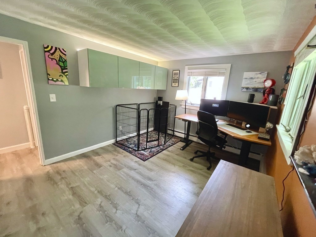 52 Griffin Road Framingham, MA 01701 - Photo 16 of 29