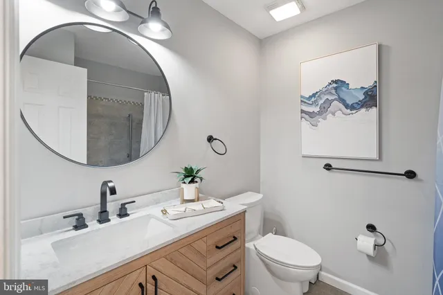 $339,000 | 9 Zapata Court, Toms River, NJ 08757