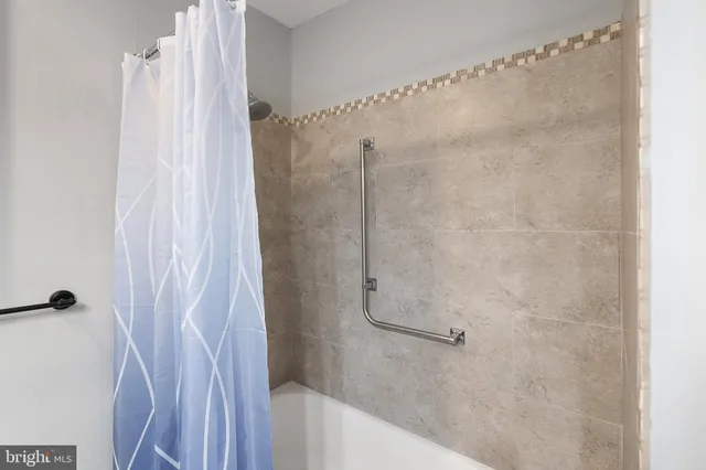 $339,000 | 9 Zapata Court, Toms River, NJ 08757