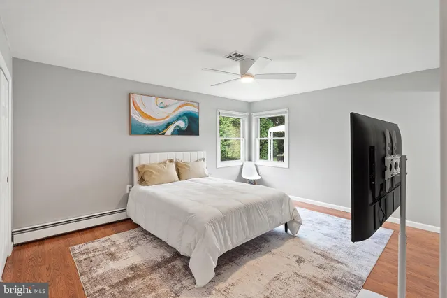 $339,000 | 9 Zapata Court, Toms River, NJ 08757