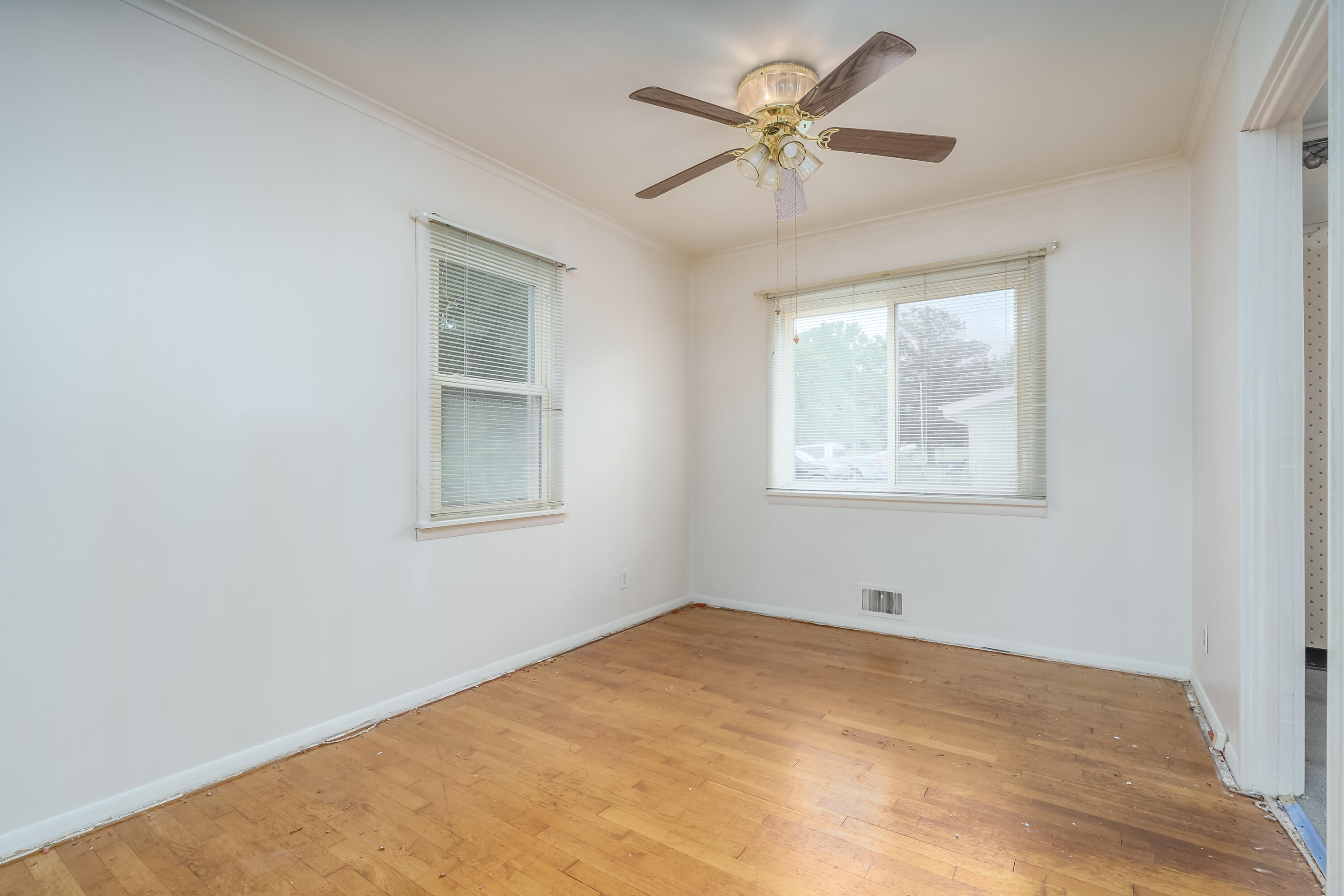 396 Garrison Road Battle Creek, MI 49017 - Photo 5 of 34 Garrison_Ave_396_BattleCreek_49017-5