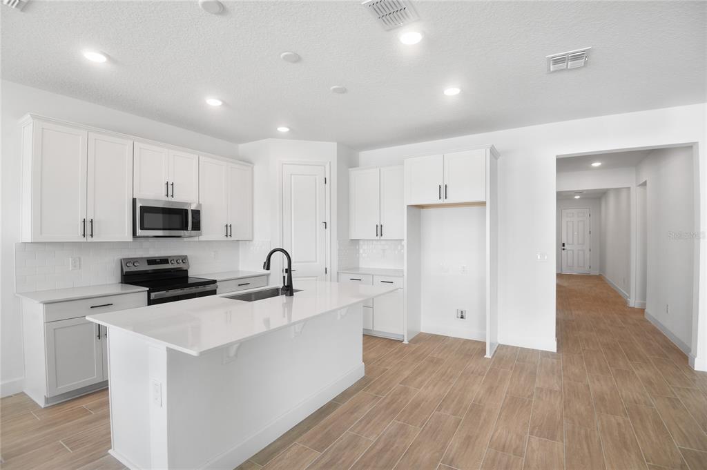 159 Waterstone Loop Tavares, FL 32778 - Photo 3 of 21