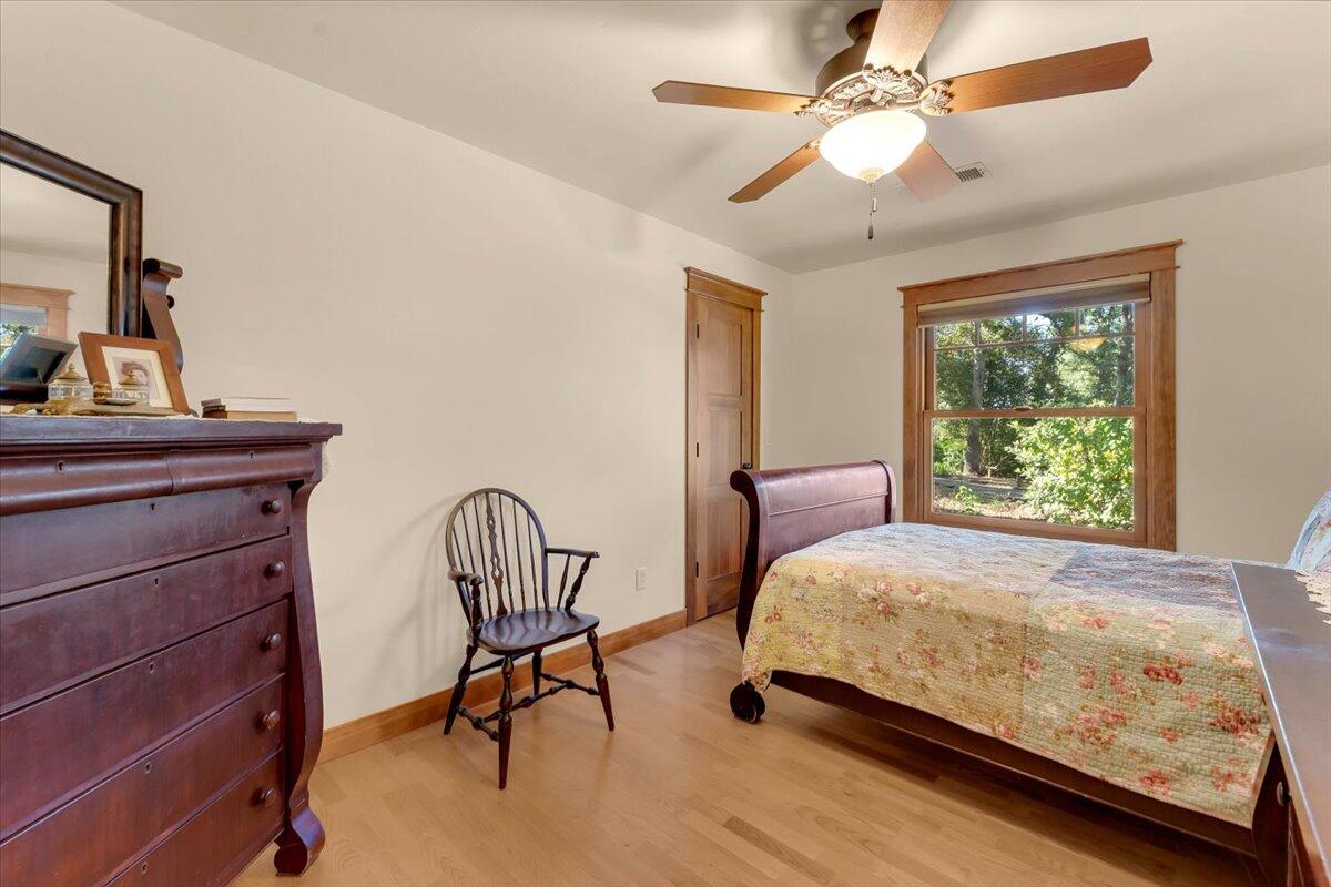 21880 Oak Meadow Road Palo Cedro, CA 96073 - Photo 28 of 79 2nd bedroom