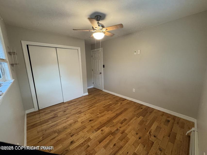 147 Summit Avenue Pocono Summit, PA 18346 - Photo 8 of 15 147 summit 11