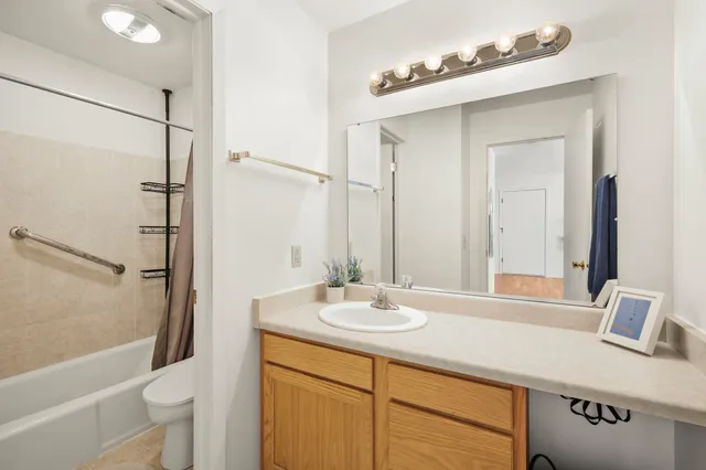 $144,000 | 4318 Melody Lane, Unit 204, Madison, WI 53704