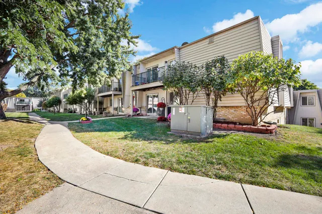 $144,000 | 4318 Melody Lane, Unit 204, Madison, WI 53704