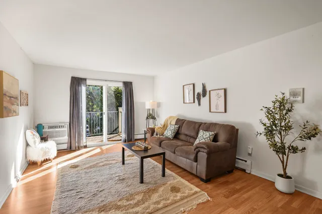 $144,000 | 4318 Melody Lane, Unit 204, Madison, WI 53704