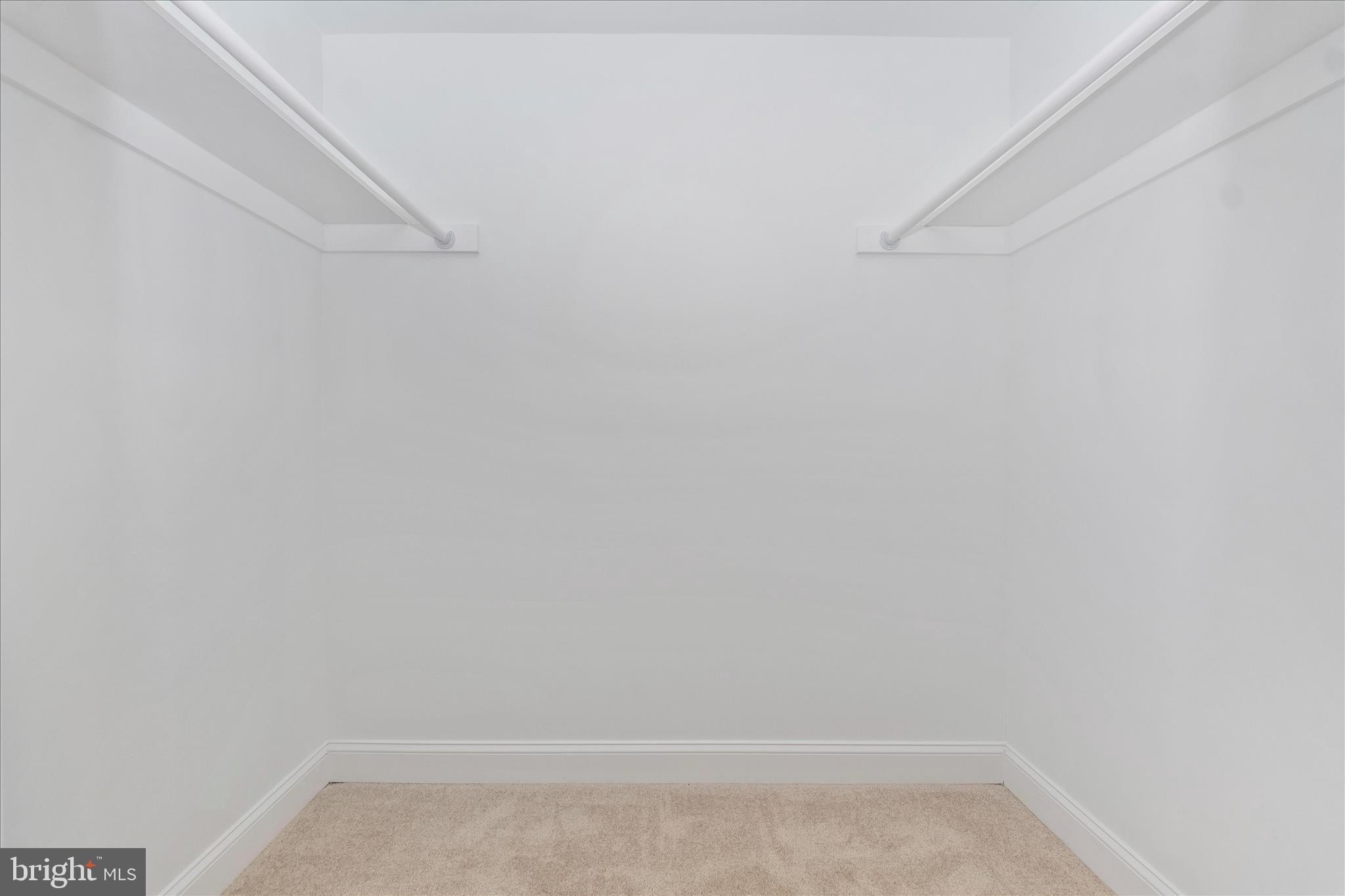 5 President Point Drive, Unit A1 Annapolis, MD 21403 - Photo 14 of 25 Primary Bedroom - Walk-in Closet