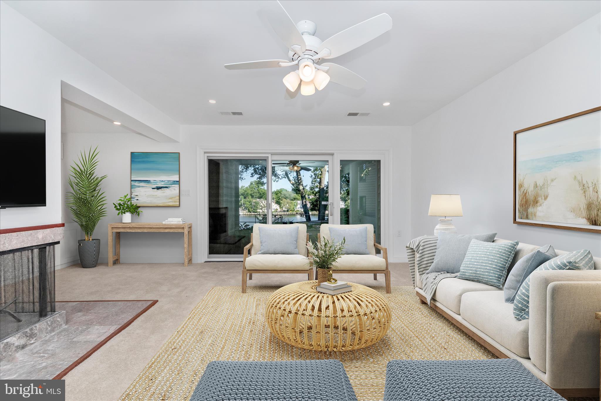 5 President Point Drive, Unit A1 Annapolis, MD 21403 - Photo 2 of 25 Living Room (Virtually Staged)