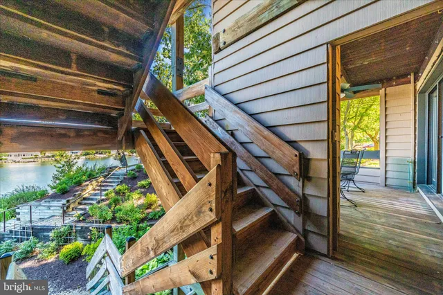 $3,100 | 5 President Point Drive, Unit A1, Annapolis, MD 21403