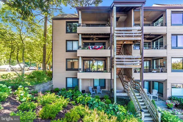 $3,100 | 5 President Point Drive, Unit A1, Annapolis, MD 21403