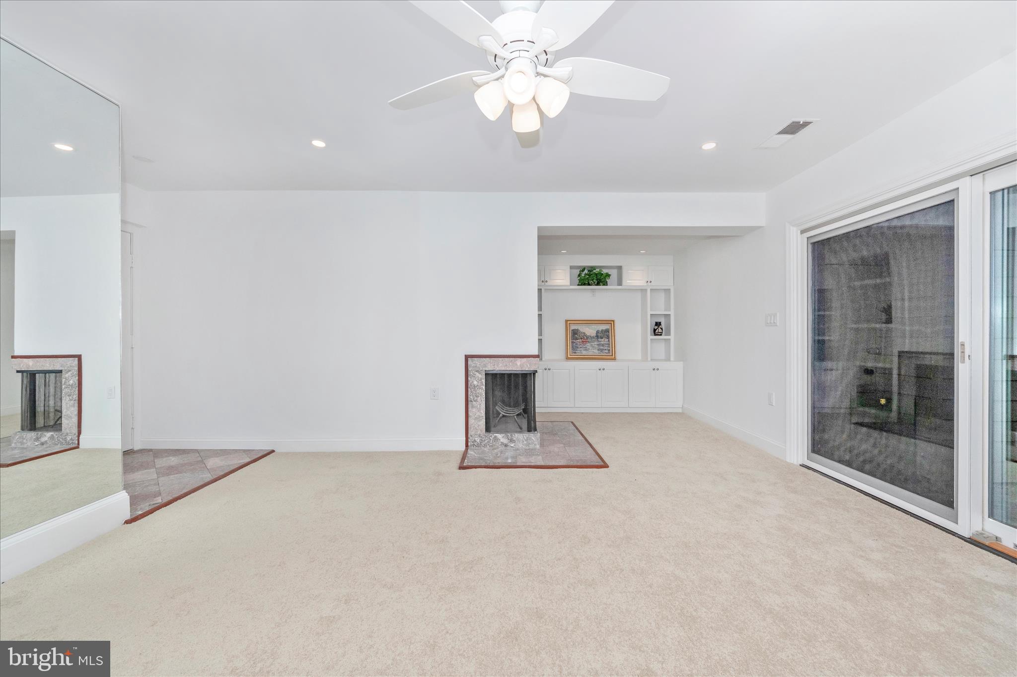 5 President Point Drive, Unit A1 Annapolis, MD 21403 - Photo 8 of 25 Living Room