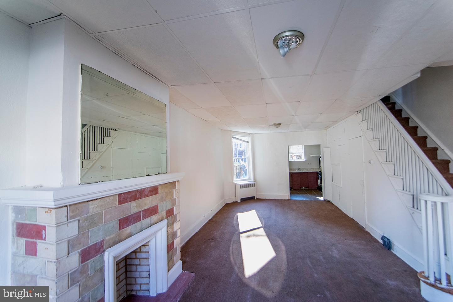 2612 Reed Street Philadelphia, PA 19146 - Photo 3 of 9