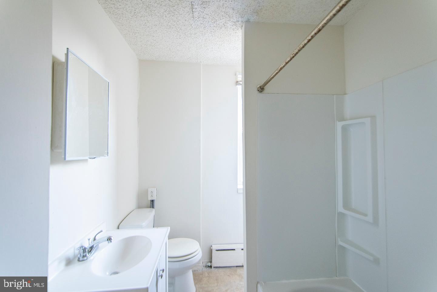 2612 Reed Street Philadelphia, PA 19146 - Photo 8 of 9