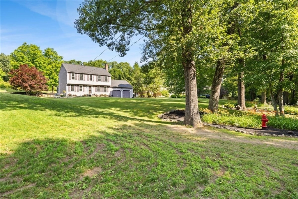 14 Cliff Road Bellingham, MA 02019 - Photo 35 of 40