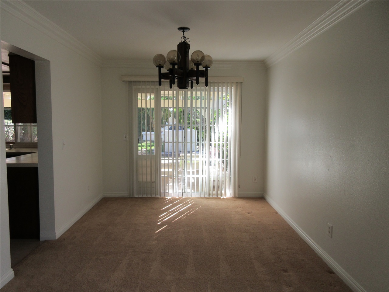 2118 Valley Road Oceanside, CA 92056 - Photo 9 of 20 Gallery Image 9