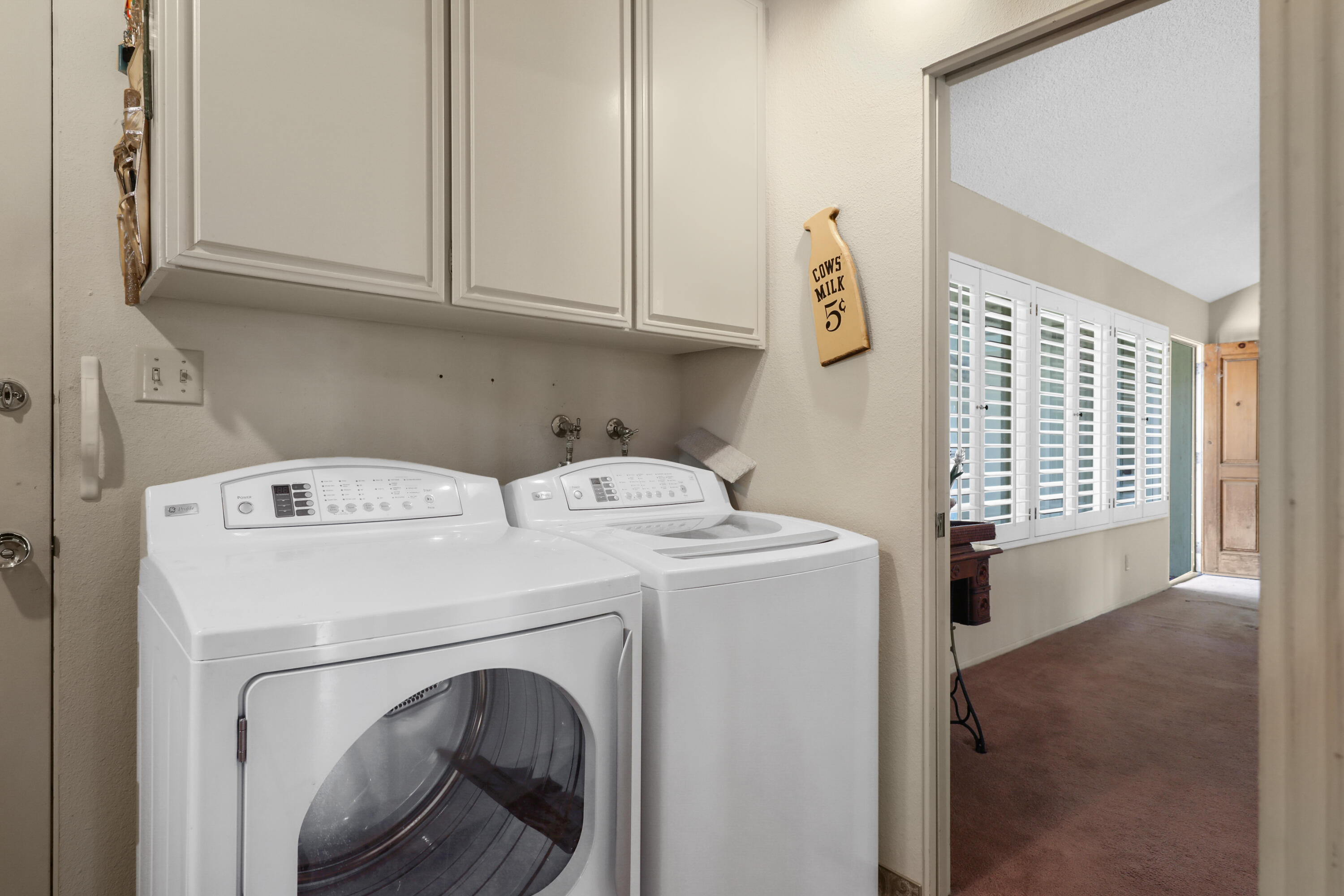 59672 Hop Patch Spring Road Mountain Center, CA 92561 - Photo 15 of 38 a utility room with dryer and washer