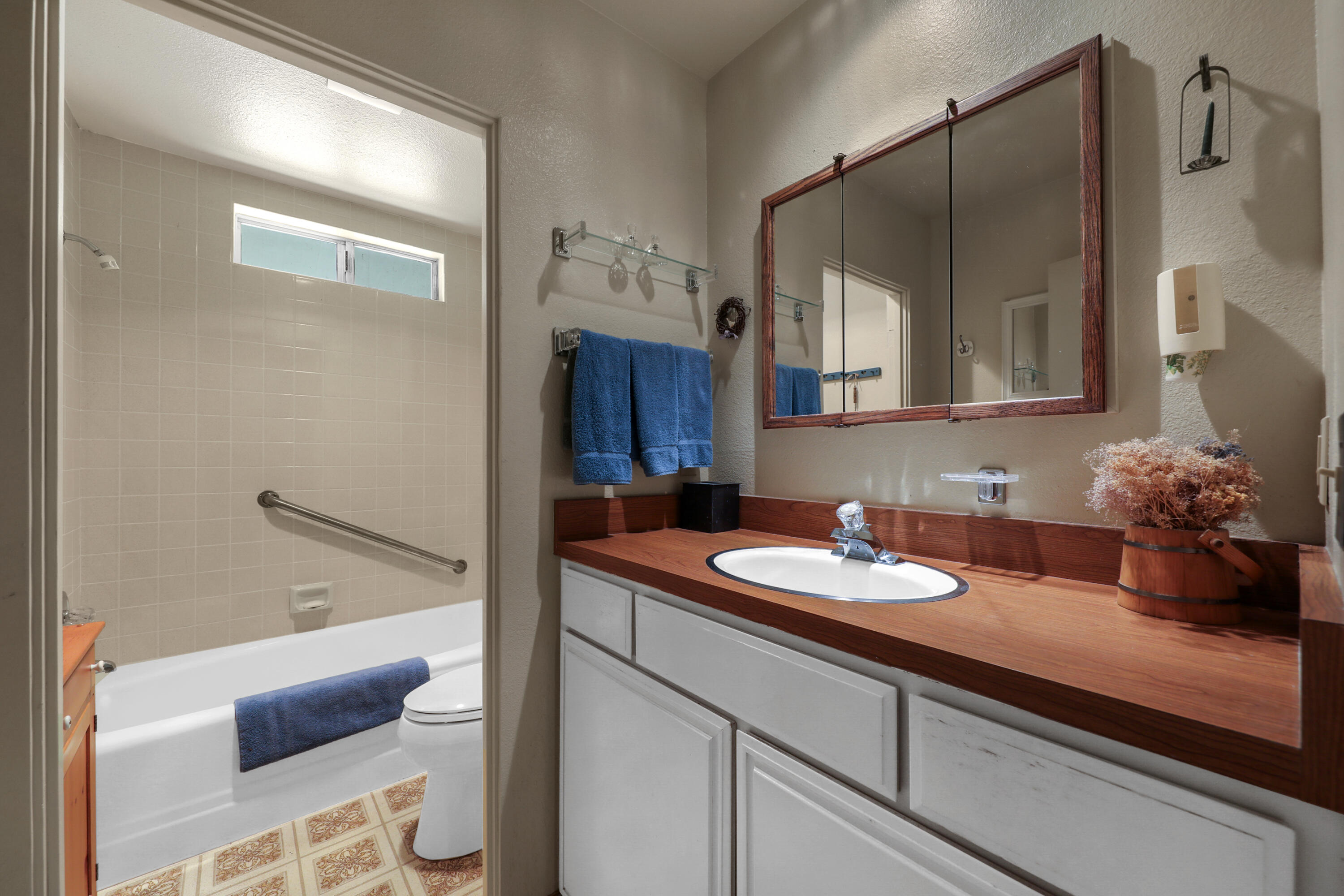59672 Hop Patch Spring Road Mountain Center, CA 92561 - Photo 18 of 38 a bathroom with a sink and a mirror