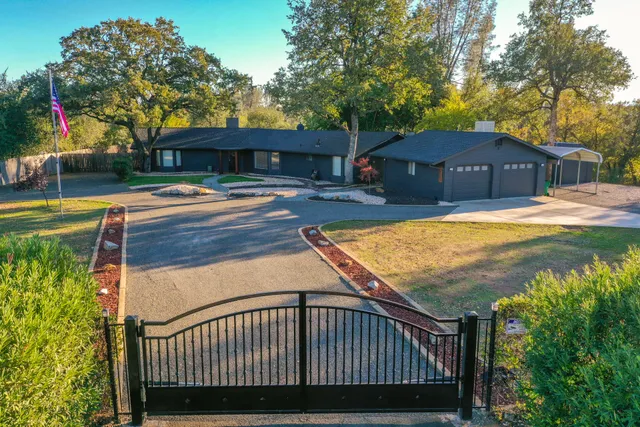 $499,000 | 17063 Hawthorne Avenue, Anderson, CA 96007