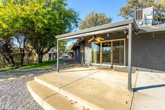 $499,000 | 17063 Hawthorne Avenue, Anderson, CA 96007