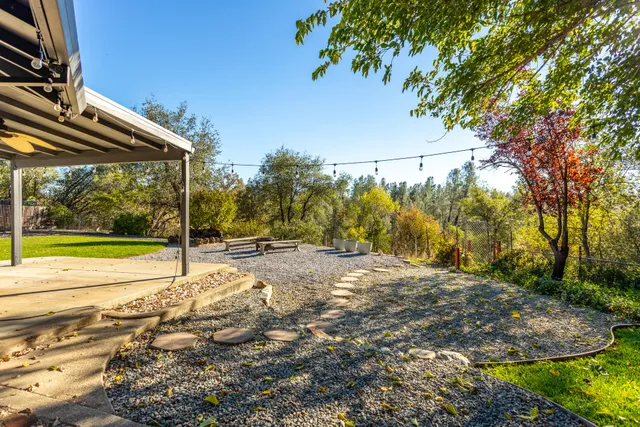 $499,000 | 17063 Hawthorne Avenue, Anderson, CA 96007