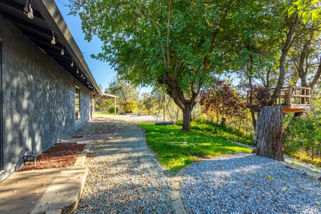 $499,000 | 17063 Hawthorne Avenue, Anderson, CA 96007