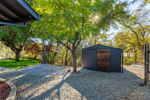 $499,000 | 17063 Hawthorne Avenue, Anderson, CA 96007