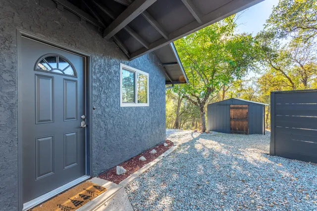 $499,000 | 17063 Hawthorne Avenue, Anderson, CA 96007