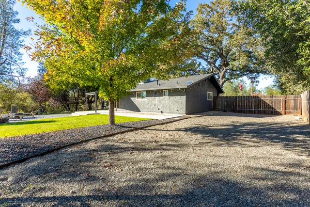 $499,000 | 17063 Hawthorne Avenue, Anderson, CA 96007