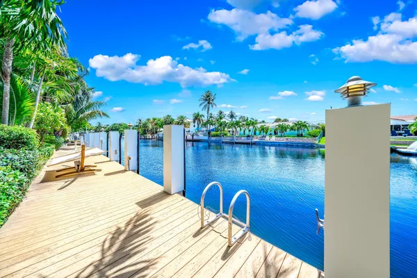 $2,150,000 | 4010 Northeast 25th Avenue, Lighthouse Point, FL 33064
