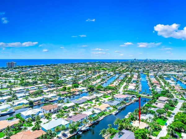 $2,150,000 | 4010 Northeast 25th Avenue, Lighthouse Point, FL 33064