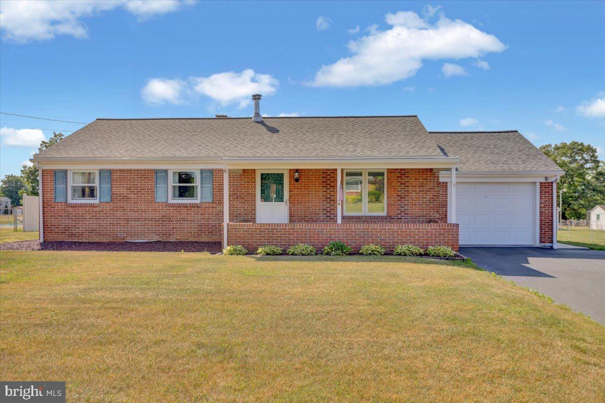 19 Clay Slate Road Oley, PA 19547 - Photo 1 of 30 Gallery Image 1