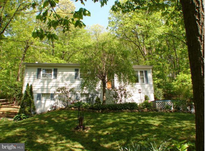 1805 Benedict Road Westminster, MD 21157 - Photo 13 of 13 Exterior (Front)