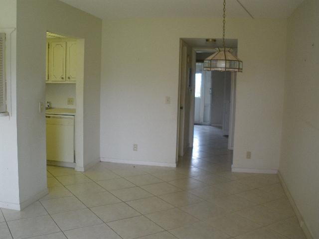 6 Suffolk A, Unit 6 Boca Raton, FL 33434 - Photo 3 of 9 Additional Photo