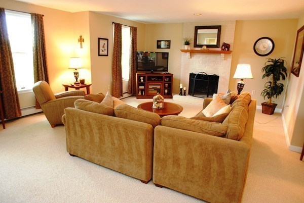 397 Simpson Road Marlborough, MA 01752 - Photo 6 of 22 Gallery Image 6