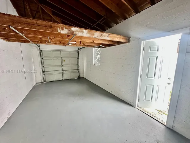 $3,200 | 11925 Northwest 3rd Avenue, Miami, FL 33168