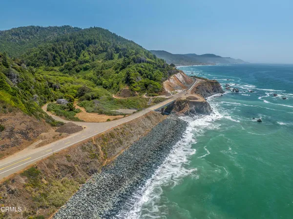 $1,599,000 | 42501 Highway 1, Westport, CA 95488