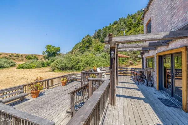 $1,599,000 | 42501 Highway 1, Westport, CA 95488