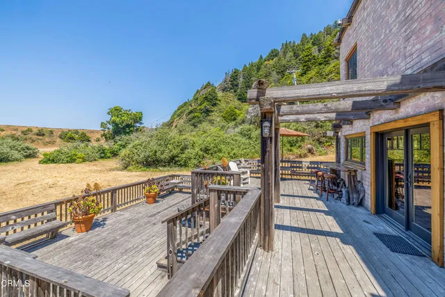 $1,599,000 | 42501 Highway 1, Westport, CA 95488