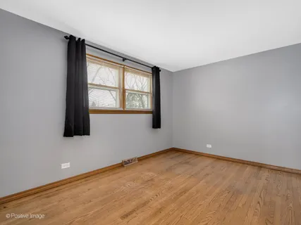 $385,000 | 7102 Beechnut Lane, Darien, IL 60561