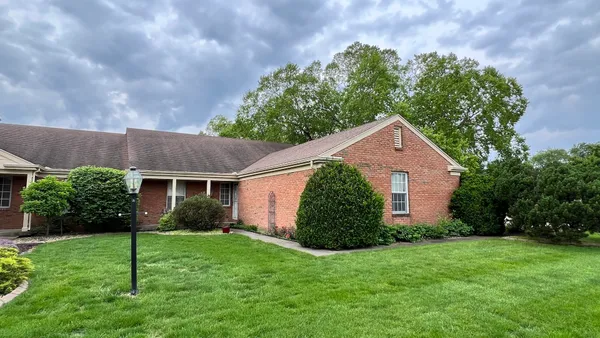 $259,900 | 1407 Old Farm Road, Unit B, Champaign, IL 61821