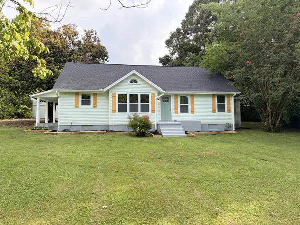 $299,000 | 9851 Highway 114, Scotts Hill, TN 38374