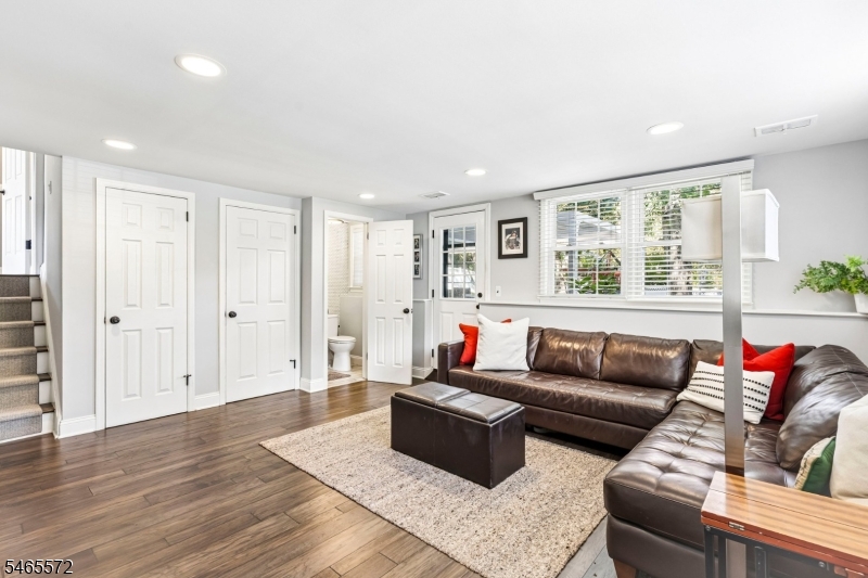 310 Old Grove Road Mountainside, NJ 07092 - Photo 21 of 48 Gallery Image 21