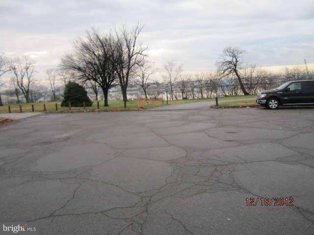 2045 Inverton Road Baltimore, MD 21222 - Photo 2 of 9 View