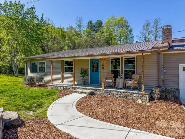 $425,000 | 160 Canter Lane, Sylva, NC 28779