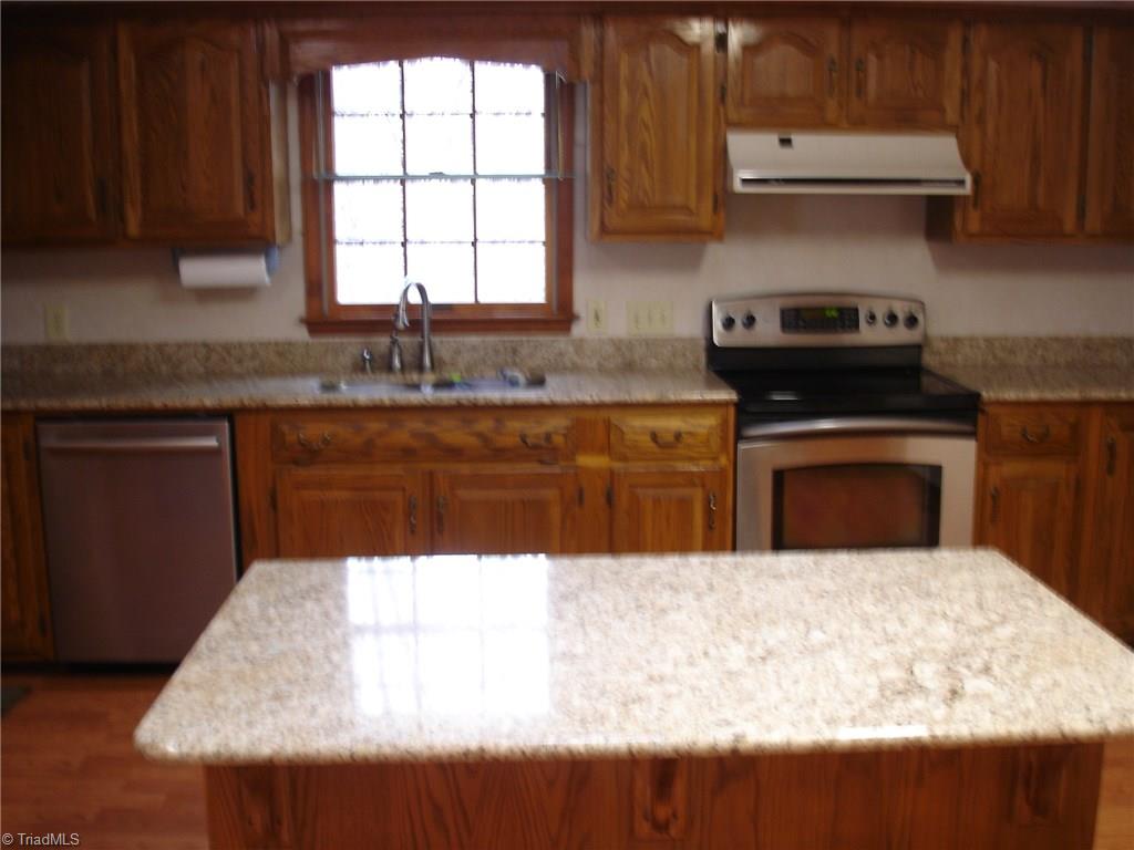2686 Scott Mountain Rd Extension Asheboro, NC 27205 - Photo 11 of 13 Gallery Image 11