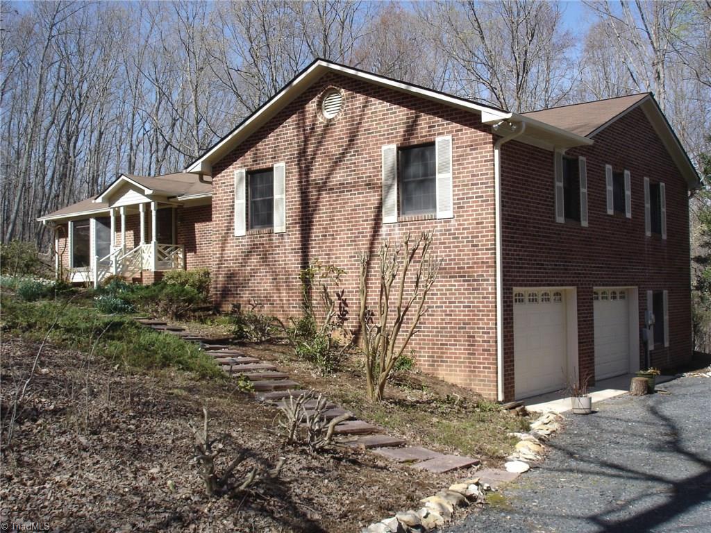 2686 Scott Mountain Rd Extension Asheboro, NC 27205 - Photo 12 of 13 Gallery Image 12