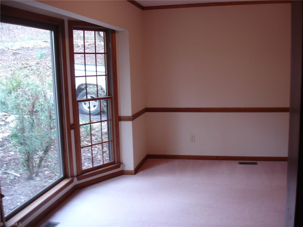 2686 Scott Mountain Rd Extension Asheboro, NC 27205 - Photo 6 of 13 Gallery Image 6