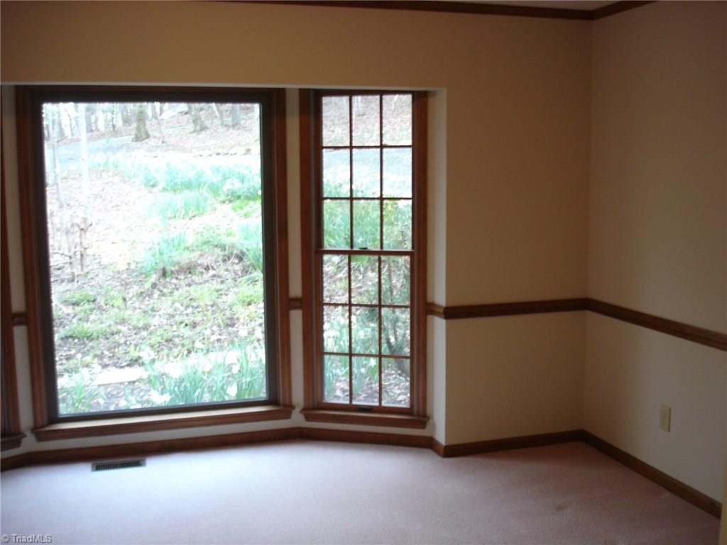 2686 Scott Mountain Rd Extension Asheboro, NC 27205 - Photo 7 of 13 Gallery Image 7
